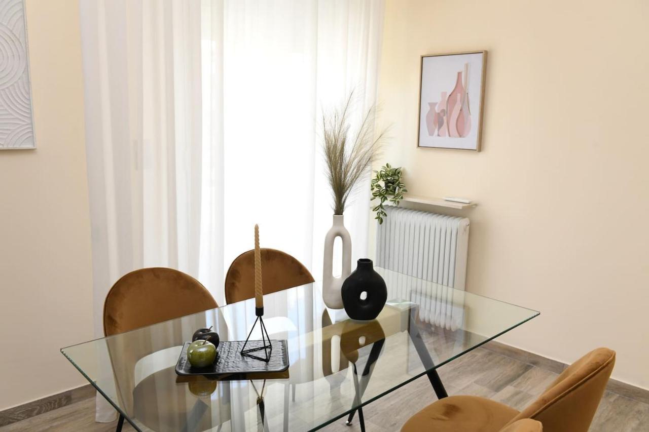 Konstantina Apartment Athens Exterior photo